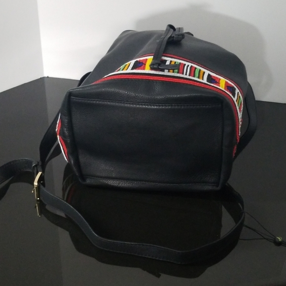 Leather and bead purse - Picture 3 of 8